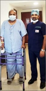 113-kg man operated successfully for knees replacement